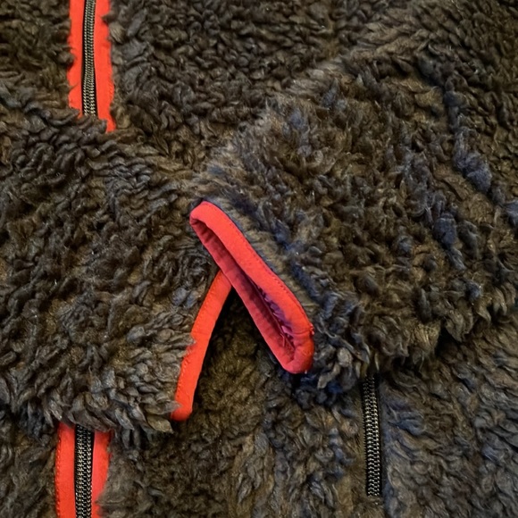 Patagonia Woolly Insulated Jacket Size X Small In Brown And Red. - Picture 6 of 9